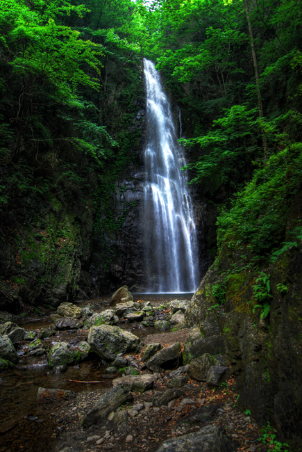 kawanori hyakuhiro waterfall
